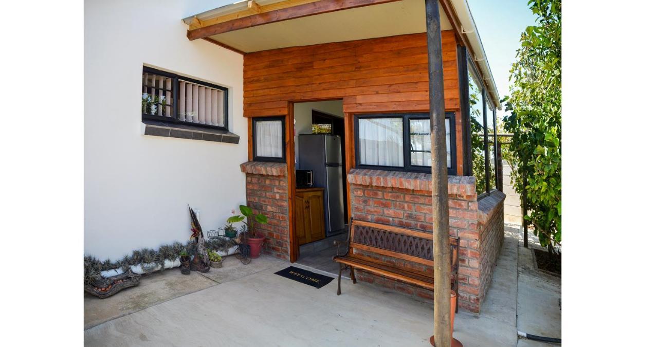 Palm Cottage - Colchester - 5Km From Elephant Park Extérieur photo
