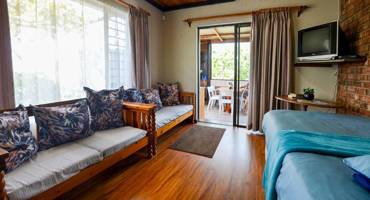 Palm Cottage - Colchester - 5Km From Elephant Park Extérieur photo